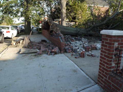 Crushed brick wall on Main St., Kew Gardens Hills, NYC