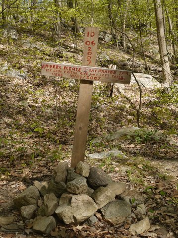 Memorial marker, Appalachian Trail at South Highland Road, Putnam County, NY