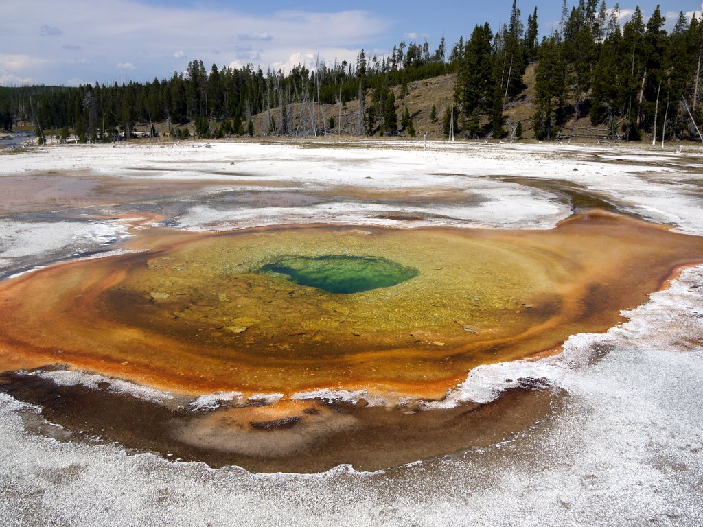Chromatic Pool, Upper Geyser Basin, Yellowstone National Park, Wyoming